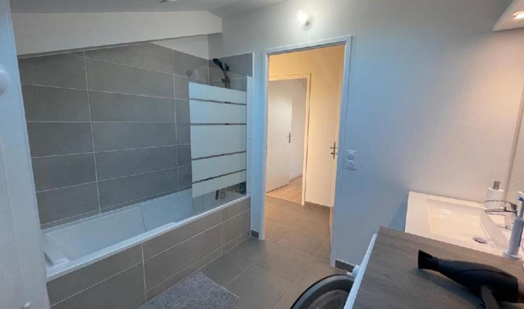 Modern Apartment Close To Paris Châtillon Buitenkant foto